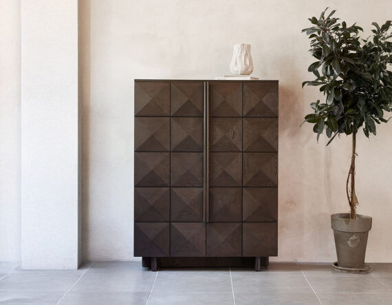 Byblos kapp eestvaade