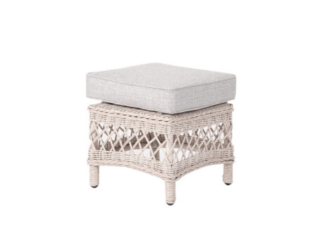 Aiamööbli Valencia tumba