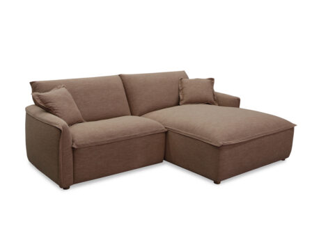 Cassian nurgadiivan parempoolne külgvaade