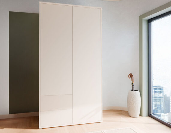 Alice Springs riidekapp sand 115cm interjöör